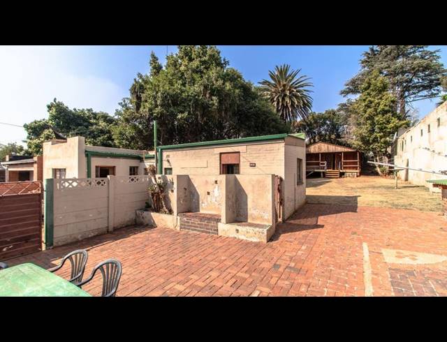 3 BEDROOM HOUSE FOR SALE IN KENSINGTON